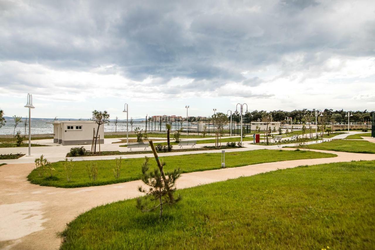 Apartments Essentia Подстрана Экстерьер фото